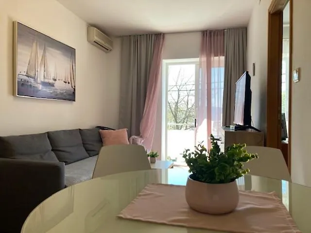 Ivancic Apartamento *